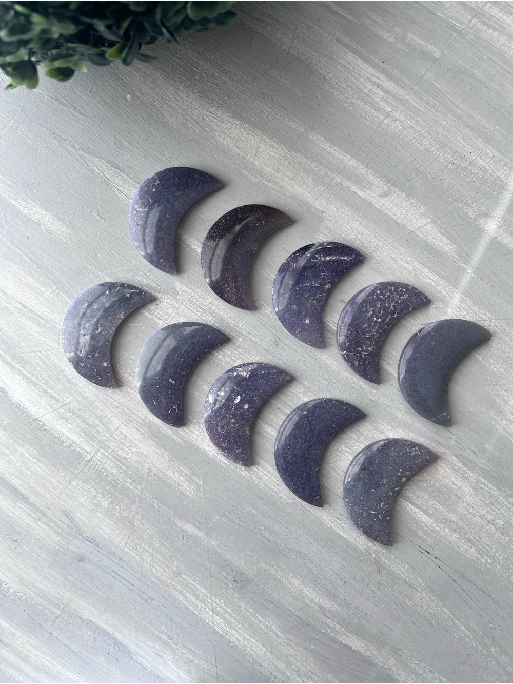 Grape Agate Moon - Picture 3 of 6